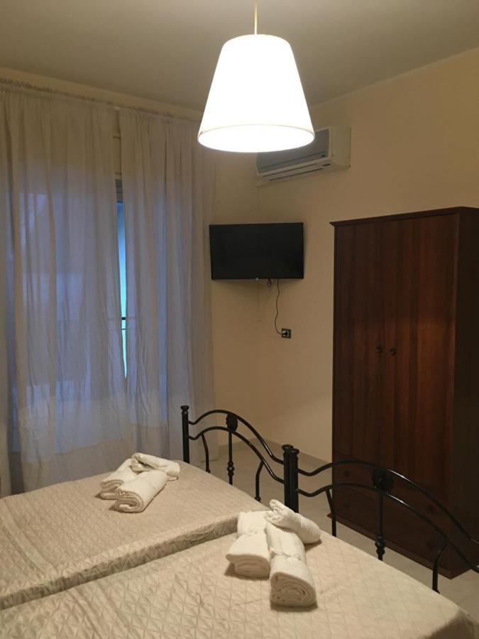 Casa Vacanze, A Due Passi Da Taormina Apartment Летояни Екстериор снимка